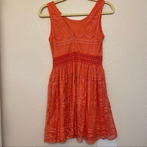 Forever 21 Lace short coral sleeveless mini Dress - small - Picture 4 of 11